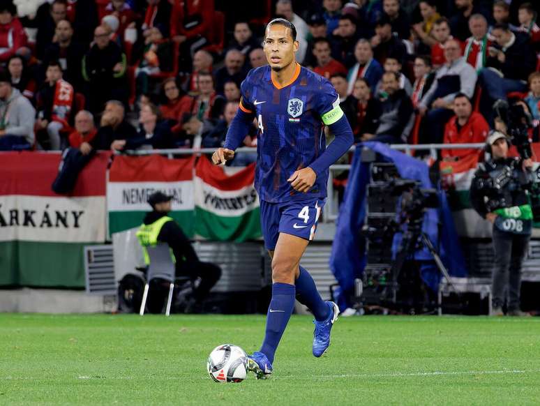 Virgil van Dijk (Holanda) durante jogo contra a Hungria, no dia 11.10.2024