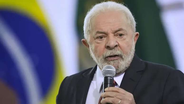 Lula abriu a Cúpula com um discurso contundente nesta segunda-feira, 18