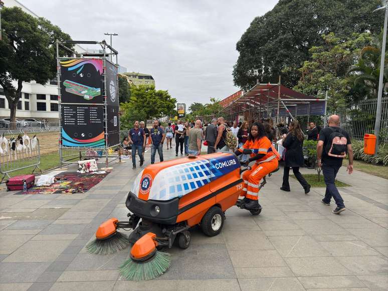 Quem acompanha o evento talvez não se dê conta de que parte essencial do G20 passa pelos garis.