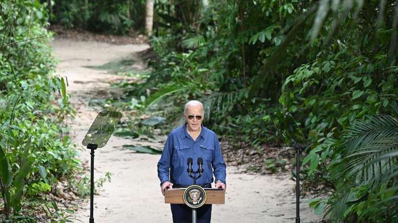 Presidente americano Joe Biden visitou a Amazônia durante passagem pelo Brasil