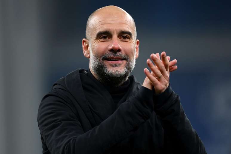 Guardiola durante jogo do Manchester City 