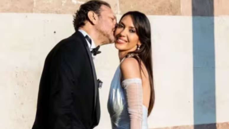 Devrim &Ouml;zder Akın e &Ouml;zler Candarli