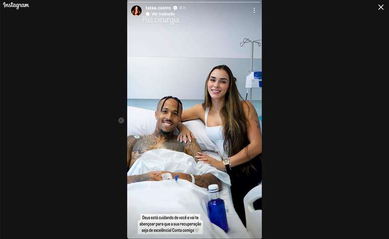 Taina Castro com Eder Militão no hospital após cirurgia -