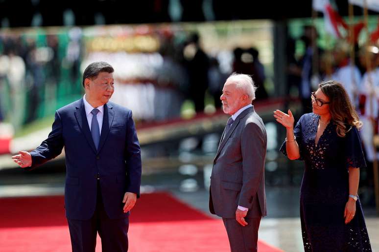 Lula recebe Xi Jinping em Brasília 