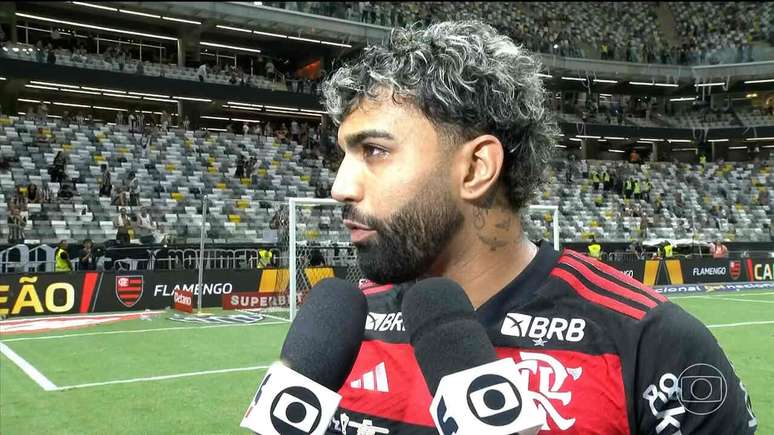 Diretoria afasta camisa 99 da Gávea após entrevista em que confirma saída do Flamengo, na Arena MRV –