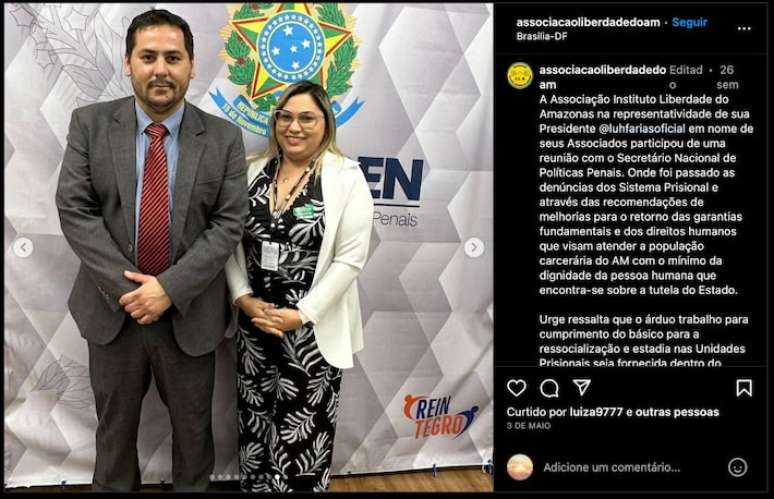 Luciane Barbosa Faria com o então secretário nacional de políticas penais do MJSP, Rafael Velasco Brandani