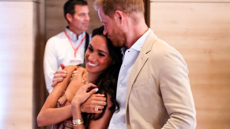 Boatos sobre separação de Meghan Markle e príncipe Harry ganham força