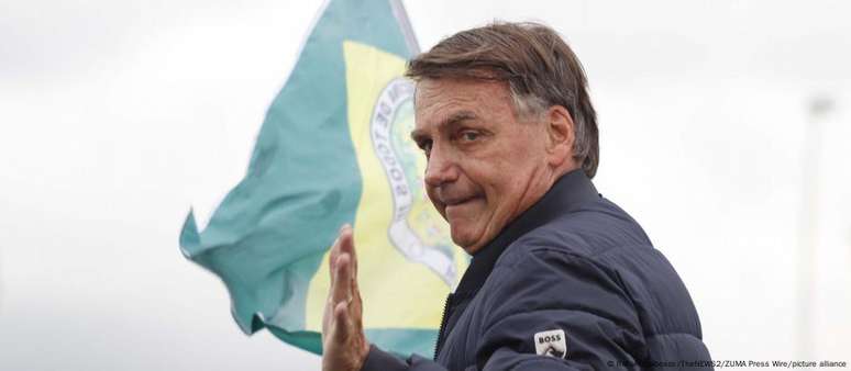 Ex-presidente Jair Bolsonaro é indiciado pela terceira vez, agora pela suspeita de envolvimento em trama golpista