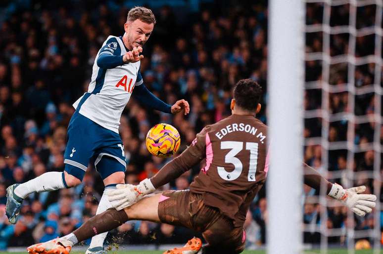 Maddison fez os dois primeiros gols do jogo – Divulgação/ Tottenham