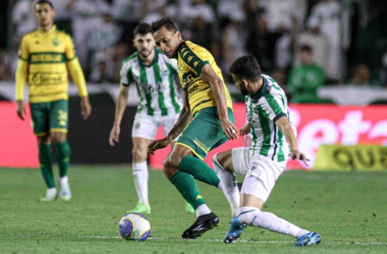 Asscom Dourado - Legenda: Jogo do Juventude com o Cuiabá foi decidido no finzinho