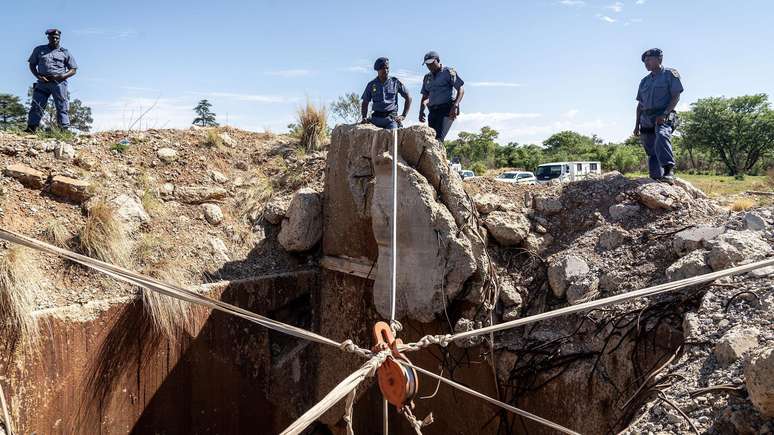 Estima-se que existam cerca de 6 mil minas abandonadas na África do Sul