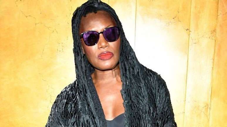 Grace Jones ficou conhecida por sua aparência andrógina e traços ousados