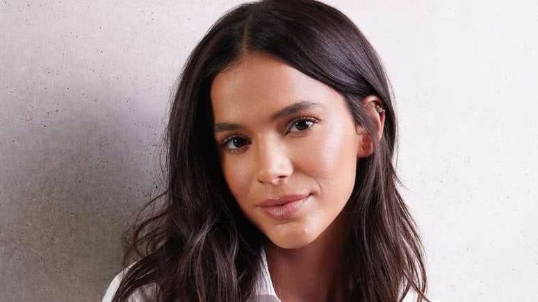 'Não consigo falar ‘te amo’ se eu não estiver sentindo', diz Bruna Marquezine