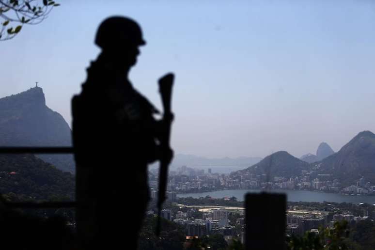 Governo anunciou quatromedidas que serão implementadas sobre aposentados e pensionistas das Forças Armadas.