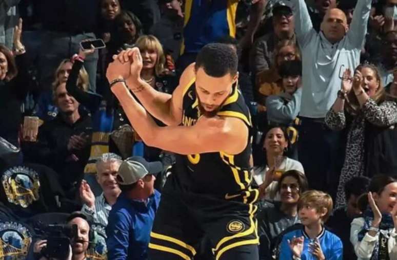 Reprodução / Instagram - Legenda: Stephen Curry, jogador do Warriors