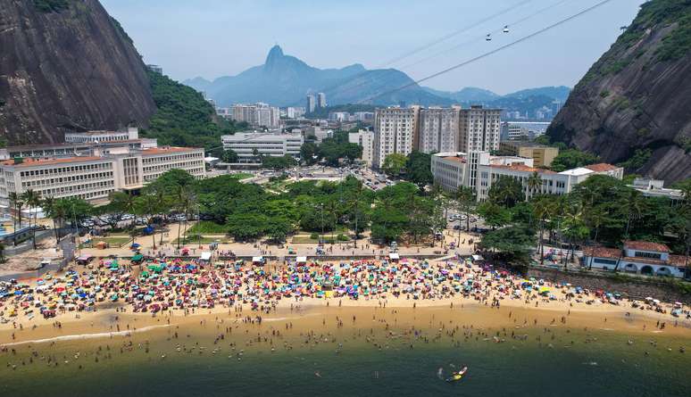 Rio de Janeiro está em alerta de calor extremo