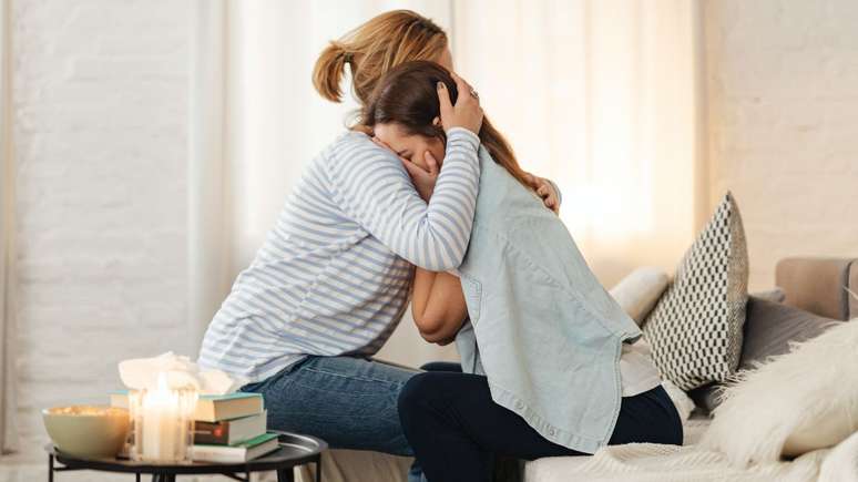 Você se considera uma pessoa chorona? Se sim, não fique mal por isso, pois, segundo estudos, chorar faz bem para nosso corpo; saiba mais