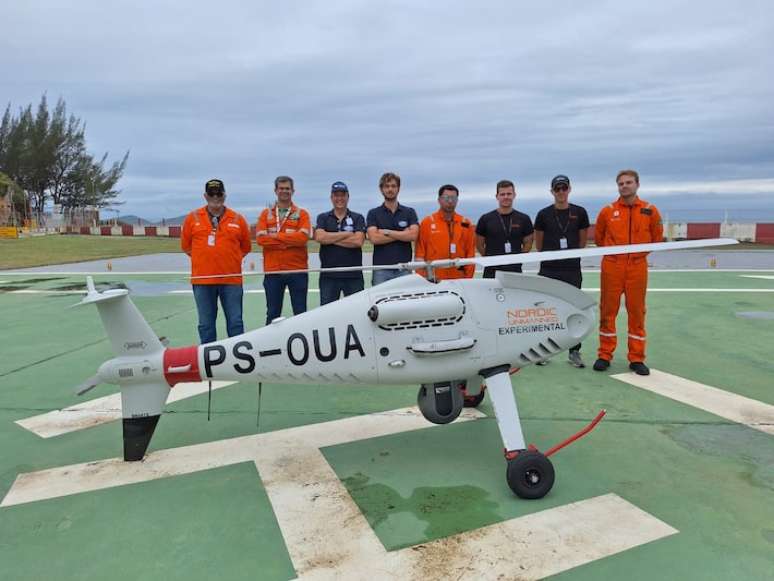 Equipe da Petrobras avaliou a performance do drone em voos noturnos entre Imbetiba, no município de Macaé (RJ), e a plataforma P-51