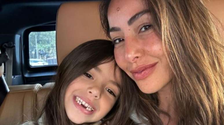 Amor de mãe! Sabrina Sato se emociona e faz linda declaração à filha: 'Transformou'