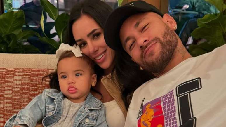 Neymar e Bruna Biancardi com a filha, Mavie