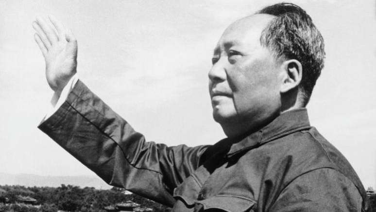 O filho mais velho do chinês Mao Tsé Tung (ou Zedong) frequentou o internato, onde era conhecido como Sergei Yun Fu para protegê-lo