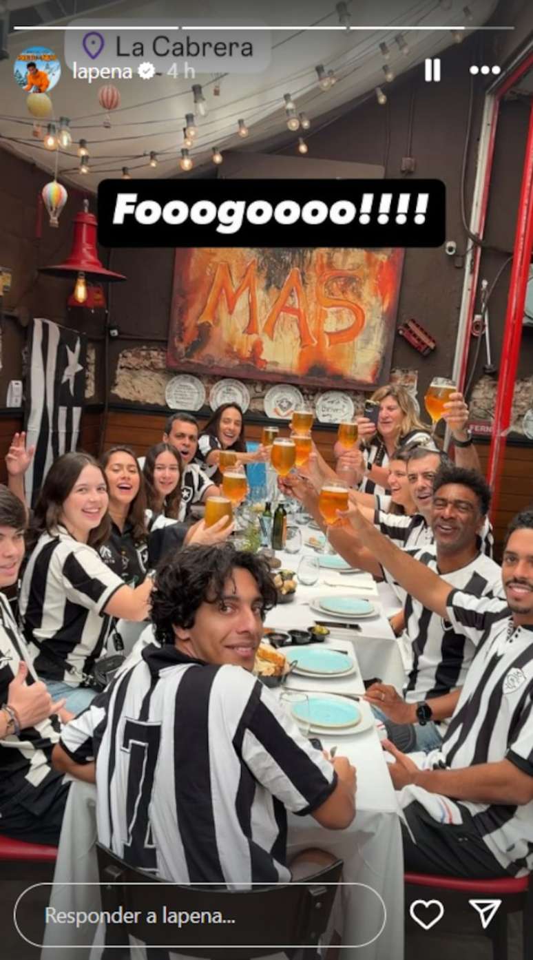 Artistas e famosos viajaram a Buenos Aires para assistir ao vivo à final da Libertadores entre Botafogo e Atlético-MG