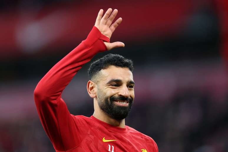 De pênalti, Salah ampliou o placar para o Liverpool 