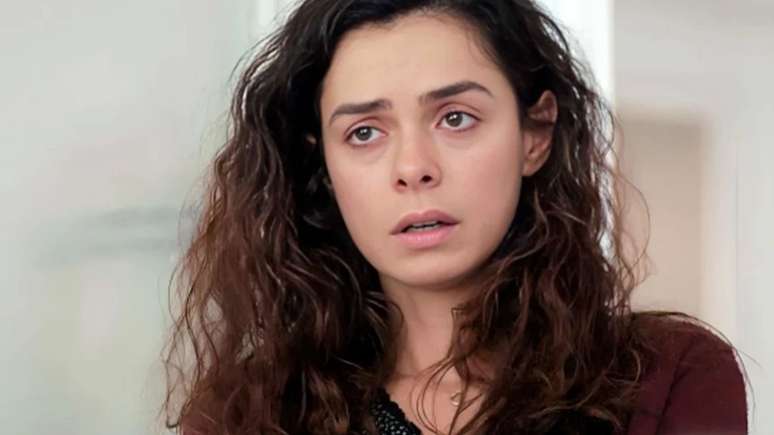 Özge Özpirinçci, a Bahar em 'Força de Mulher'