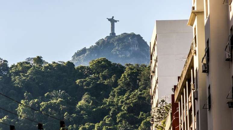 A celebração dos torcedores do Botafogo pelo tão esperado título da Copa Libertadores acabou sendo marcada por episódios de violência