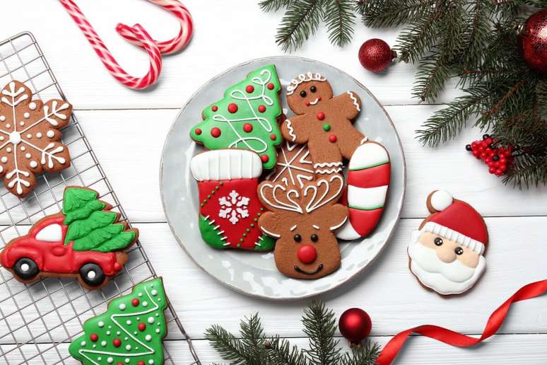 Biscoitos decorados com glacê