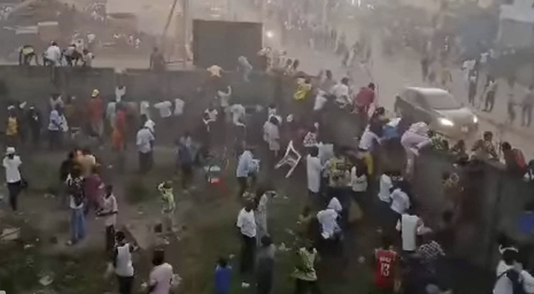 Mortes ocorreram durante a final de um torneio em homenagem ao líder militar da Guiné, Mamady Doumbouya, em um estádio em Nzerekore, uma das maiores cidades do país