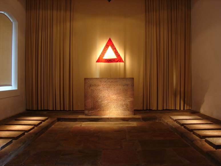 Hipólita foi reconhecida com uma lápide no Panteão dos Inconfidentes, no Museu da Inconfidência