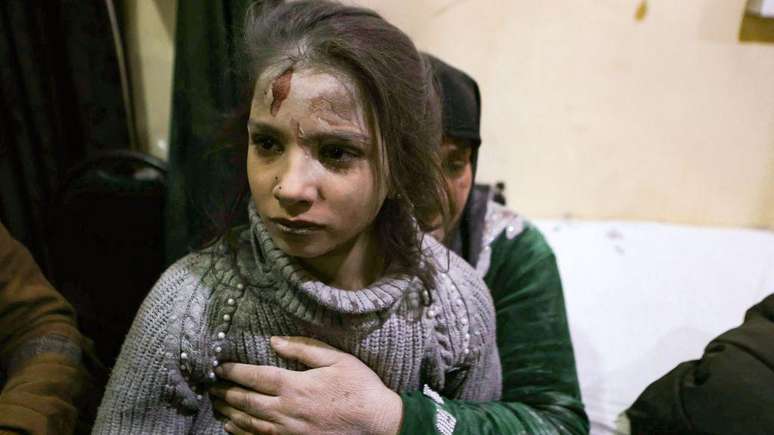 Ataques a&eacute;reos atingiram grupos rebeldes na cidade de Idlib, reduto do HTS, e feriram civis nos &uacute;ltimos dias
