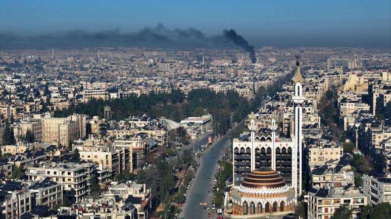 For&ccedil;as rebeldes invadiram Aleppo nos &uacute;ltimos dias e agora controlam a maior parte da cidade