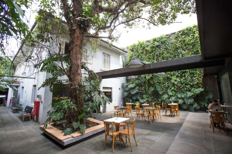 Anexo do Espa&ccedil;o Ita&uacute; de Cinema que ser&aacute; demolido para dar a mais um aranha c&eacute;u na Rua Augusta. FOTO TIAGO QUEIROZ / ESTAD&Atilde;O
