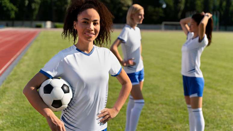 A ideia de que futebol é "coisa de homem" ainda persiste na sociedade