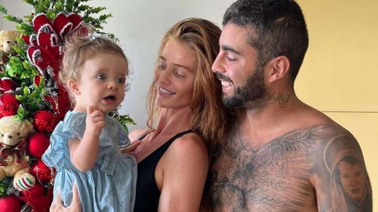 Cintia Dicker e Pedro Scooby abandonam aluguel e conquistam casa própria