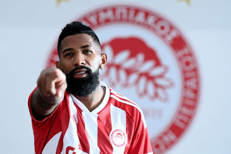 Rodinei foi campeão da Liga Conferência com o Olympiacos na última temporada –