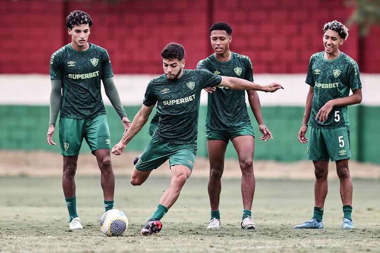 Fluminense treinou forte no CT Carlos Castilho na última terça-feira (3) –