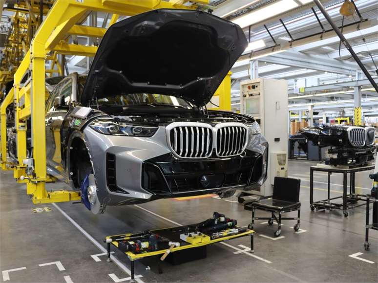 BMW X5 PHEV já é produzido no Brasil