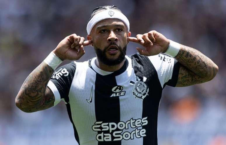 Holandês Memphis Depay tem mostrado entrosamento com Yuri Alberto no Corinthians –