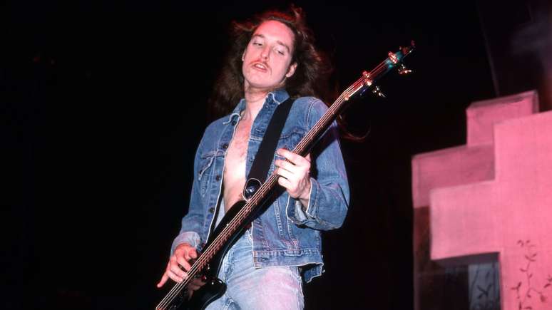 Cliff Burton, baixista do Metallica, em 1986 