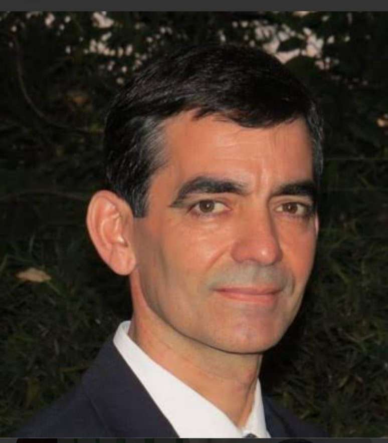 Adilson Souza &eacute; autor de o Guardi&atilde;o da Cidade: Reflex&otilde;es sobre casos de viol&ecirc;ncia praticados por policiais militares