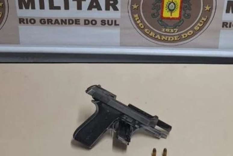 The clash with the Military Brigade in Alvorada ends with one dead, one arrested and two fugitives