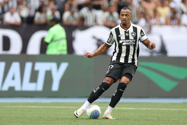 Marlon Freitas lets off steam and talks about 2024: “a magical year”
