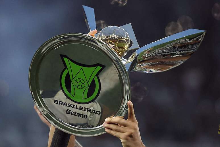 Alvinegro embarcou para Doha horas após a conquista do Brasileirão 2024 –