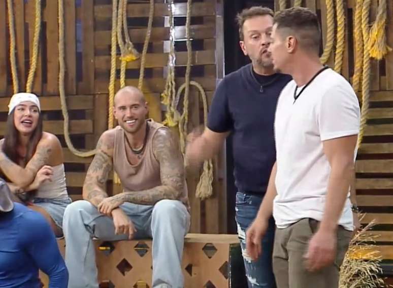 Albert tells Sacha to work his ass off in “The Farm”