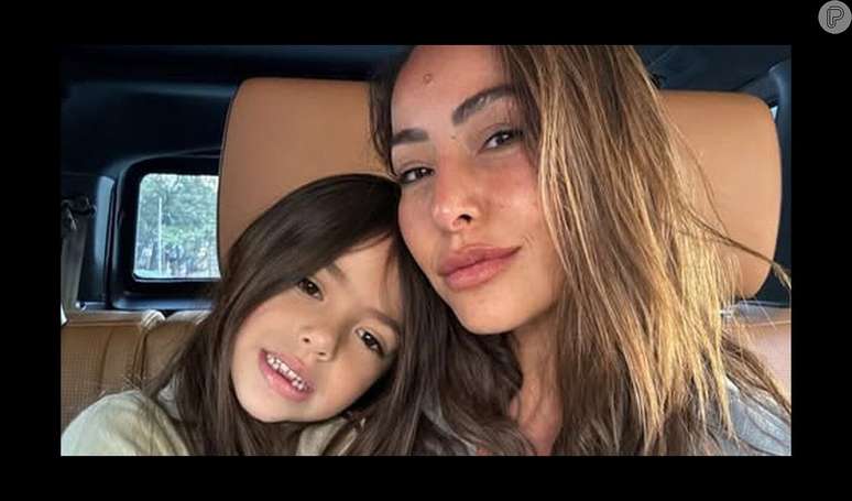 Sabrina Sato takes her daughter to hospital after a fall and the web reacts to the video of the accident: ‘No protection’. Clock!
