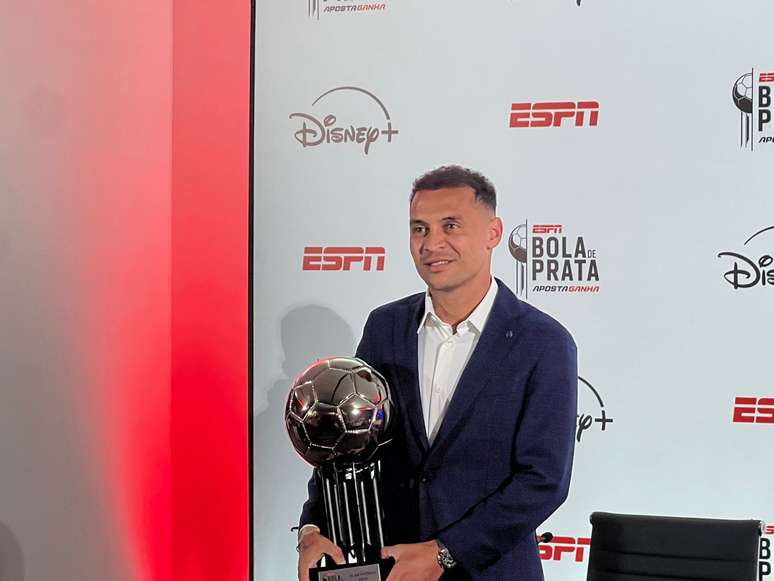 Alan Patrick, do Internacional, um dos melhores meias do Brasileirão