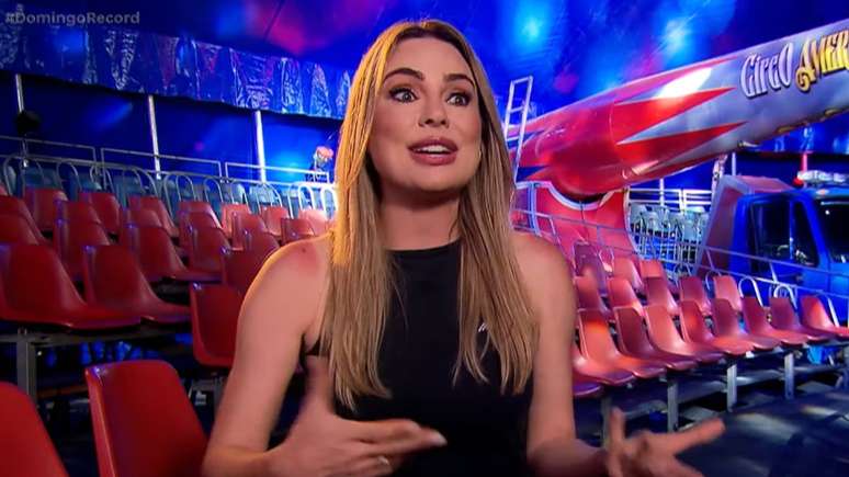 Rachel Sheherazade deixará o comando do Domingo Record após fiasco comercial e de audiência